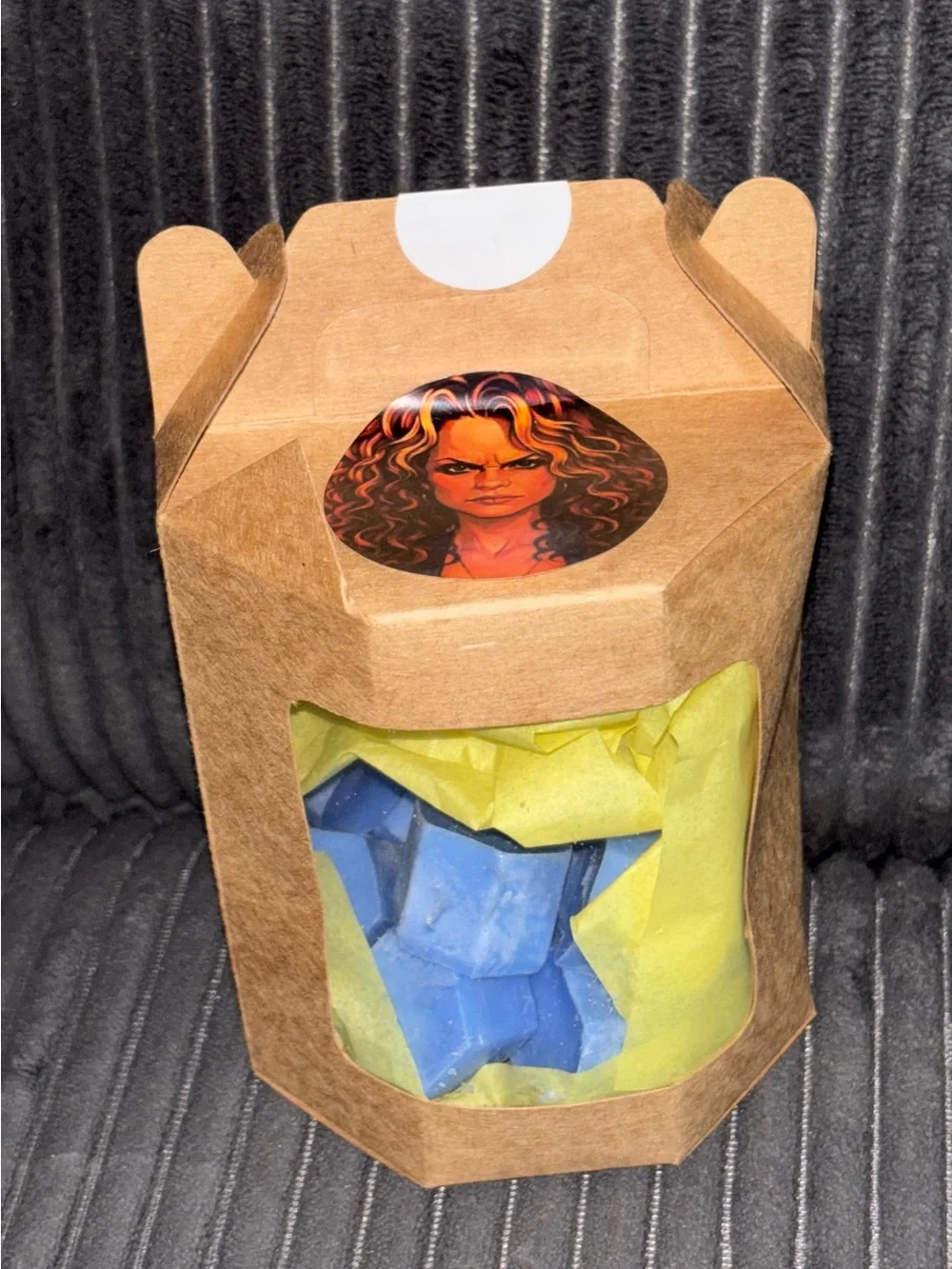Deep Ocean Breeze Wax Melt Chunks in Kraft Gift Box